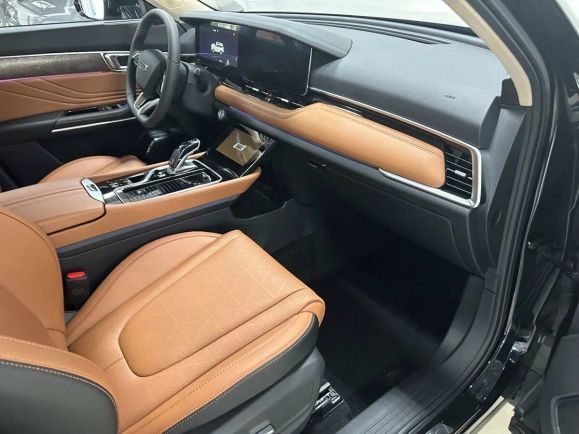 FAW Bestune T99 Exclusive, 2.0 л, АТ, 2024 фото 8