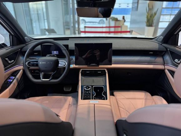 Chery Tiggo 9 Ultra, 2.0 л, АТ, 2024 фото 9