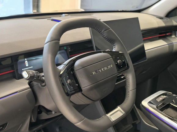 JETOUR Dashing Luxury, 1.6 л, Робот, 2024 фото 9