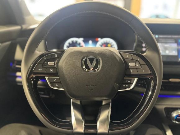 Changan CS95 DLX, 2.0 л, АТ, 2024 фото 7