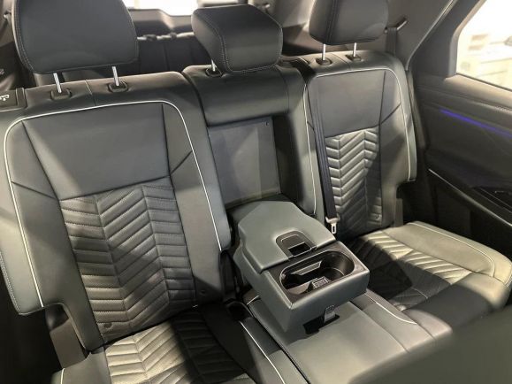 Changan CS95 DLX, 2.0 л, АТ, 2024 фото 2