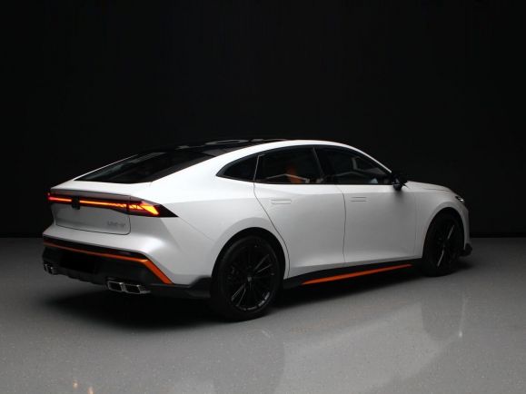 Changan UNI-V Collar Speed, 2.0 л, АТ, 2024 фото 6