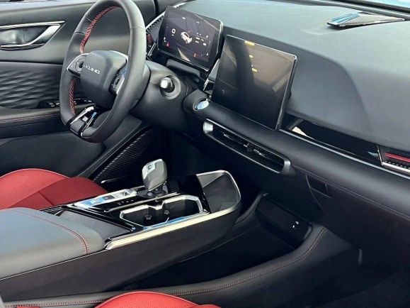 BAIC X55, 1.5 л, Робот, 2024 фото 9