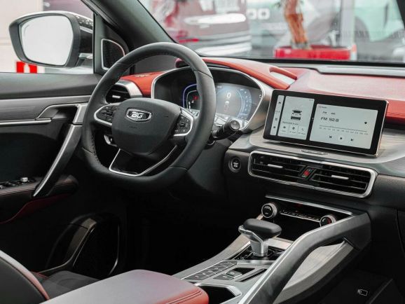 Belgee X50 Active, 1.5 л, Робот, 2024 фото 6