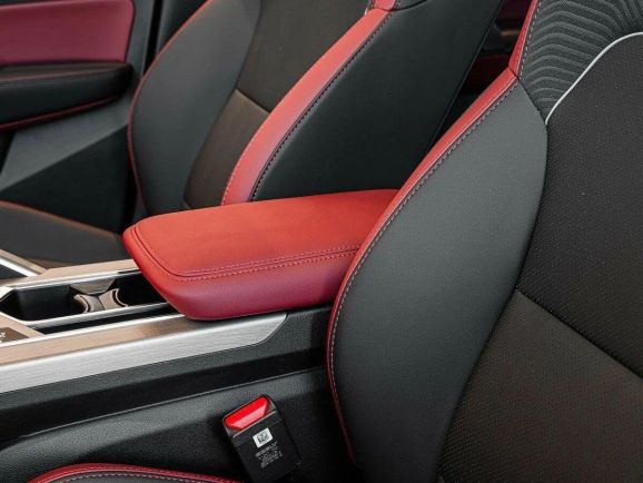 Belgee X50 Active, 1.5 л, Робот, 2024 фото 16