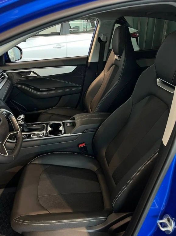 Москвич 6 Бизнес, 1.5 л, Вариатор, 2024 фото 2