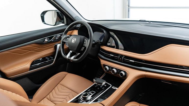 Changan CS95 Tech, 2.0 л, АТ, 2024 фото 9