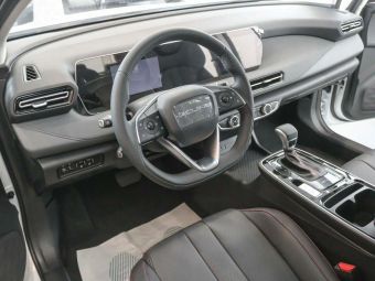 BAIC U5 Plus, 1.5 л, Вариатор, 2024 фото 11