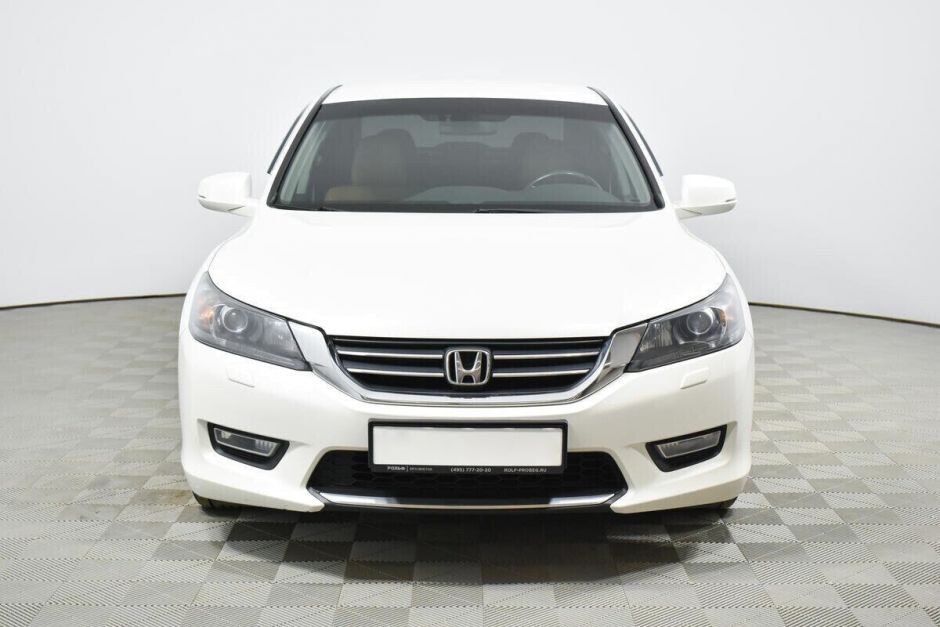 Honda Accord, 2.4 л, АТ, 2013 фото 7