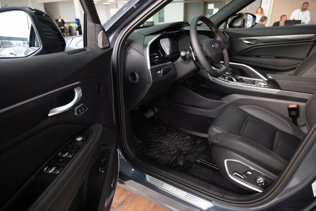 Geely Tugella Luxury, 2.0 л, АТ, 2024 фото 8