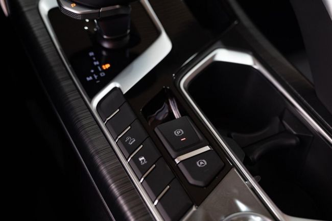 Geely Tugella Luxury, 2.0 л, АТ, 2024 фото 18