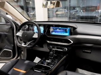 FAW Bestune T77 Luxury (DCT), 1.5 л, Робот, 2025 фото 15