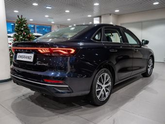 Geely Emgrand Flagship, 1.5 л, АТ, 2024 фото 6