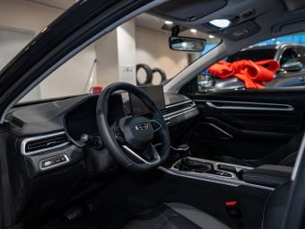 Geely Emgrand Flagship, 1.5 л, АТ, 2024 фото 10
