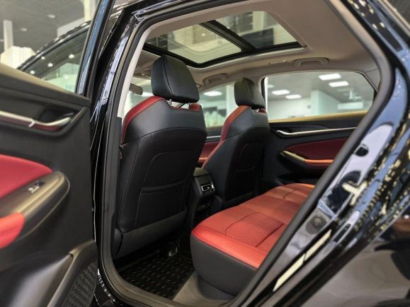 Changan Eado Plus LX, 1.4 л, Робот, 2024 фото 2