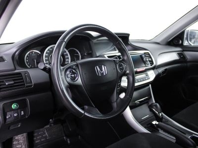 Honda Accord, 2.4 л, АКПП, 2013 фото 11