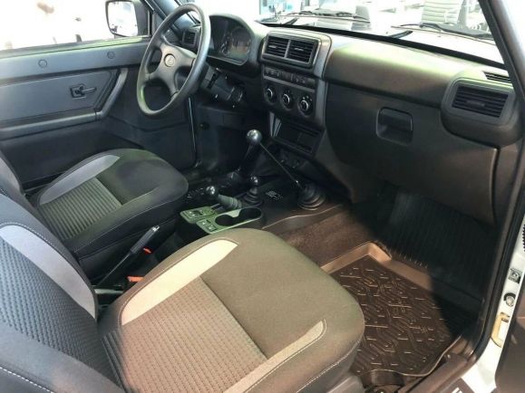 LADA Niva Legend BLACK'24, 1.7 л, МТ, 2025 фото 2