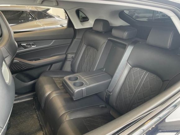 Changan UNI-K, 2.0 л, АТ, 2024 фото 2