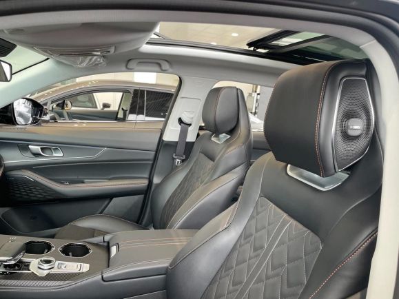 Changan UNI-K, 2.0 л, АТ, 2024 фото 1