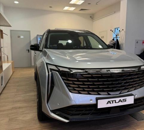 Geely Atlas Premium, 1.5 л, Робот, 2024 фото 4