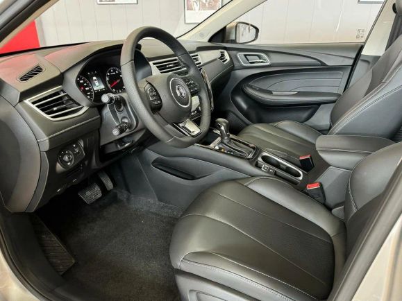 MG 5 Deluxe, 1.5 л, Вариатор, 2024 фото 9