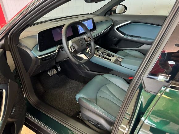 MG 7 Elegant, 1.5 л, Робот, 2024 фото 7