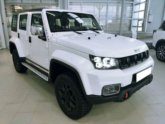 BAIC BJ40 Exclusive, 2.0 л, АТ, 2024 фото 3