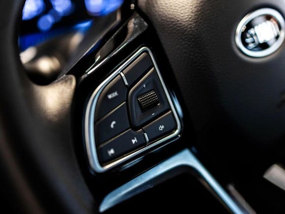 SWM G05 Pro Family 4, 1.5 л, Робот, 2024 фото 16