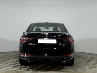 Skoda Superb Luxury, 2.0 л, Робот, 2024 фото 6