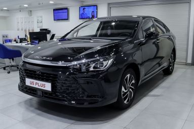 BAIC U5 Plus, 1.5 л, Вариатор, 2025 фото 3