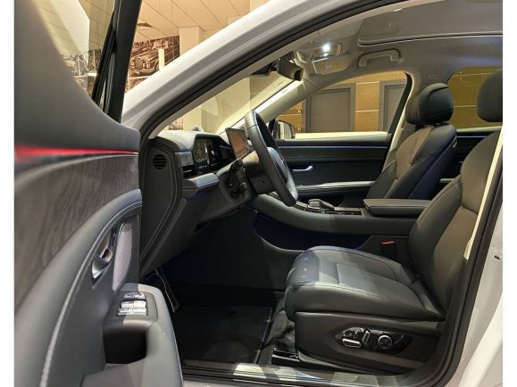 Aito M5, 1.5 л, АТ, 2023 фото 1