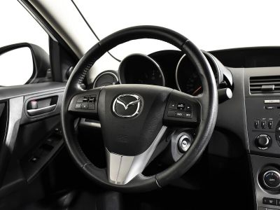 Mazda 3, 1.6 л, АКПП, 2011 фото 2