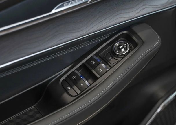 EXEED LX Prestige, 1.5 л, Вариатор, 2024 фото 1