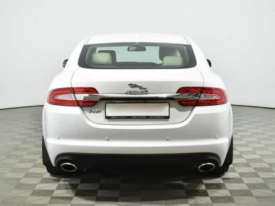 Jaguar XF, 2.0 л, АКПП, 2014 фото 7