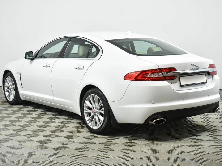 Jaguar XF, 2.0 л, АТ, 2014 фото 8