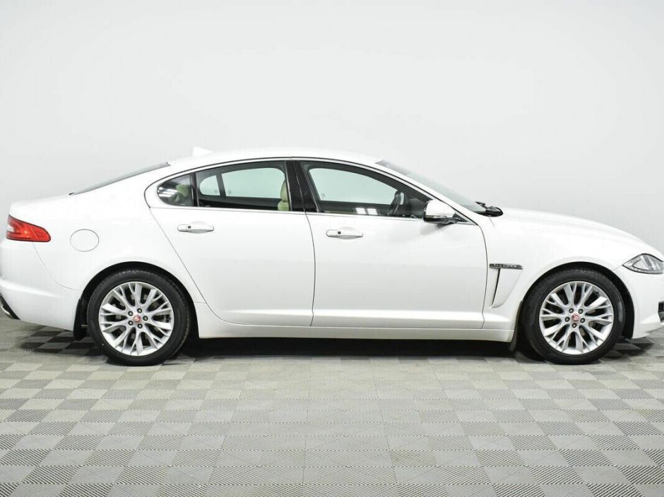 Jaguar XF, 2.0 л, АТ, 2014 фото 10