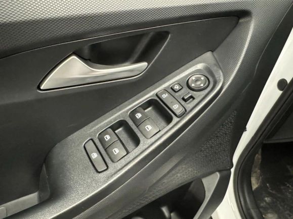 Solaris HC Lifestyle + Winter, 2.0 л, АТ, 2024 фото 2