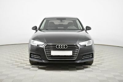 Audi A4, 2.0 л, РКПП, 2016 фото 4