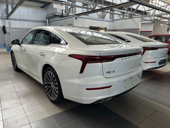 FAW Bestune B70, 2.0 л, АТ, 2024 фото 5