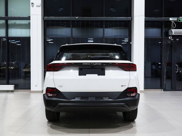 FAW Bestune T77 Luxury (DCT), 1.5 л, Робот, 2024 фото 6