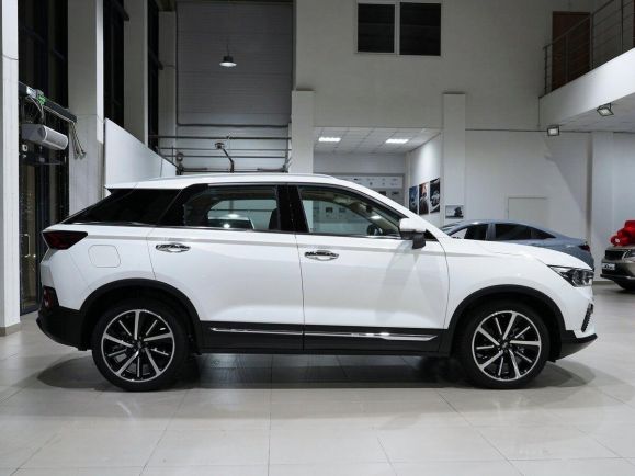 FAW Bestune T77 Luxury (DCT), 1.5 л, Робот, 2024 фото 7