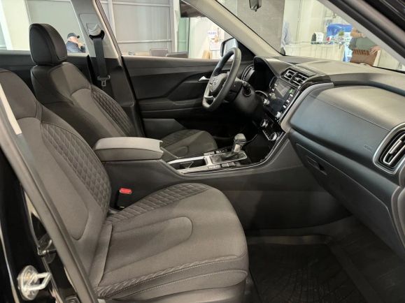 Solaris HC Lifestyle, 2.0 л, АТ, 2024 фото 8