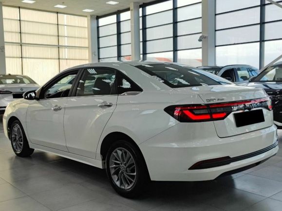 Venucia D60 Plus Elite, 1.6 л, Вариатор, 2024 фото 6