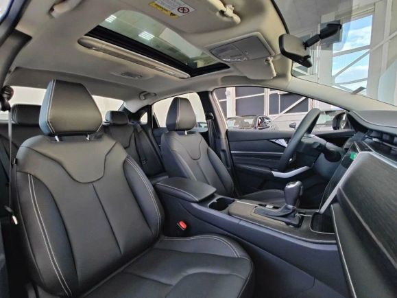 Venucia D60 Plus Elite, 1.6 л, Вариатор, 2024 фото 8