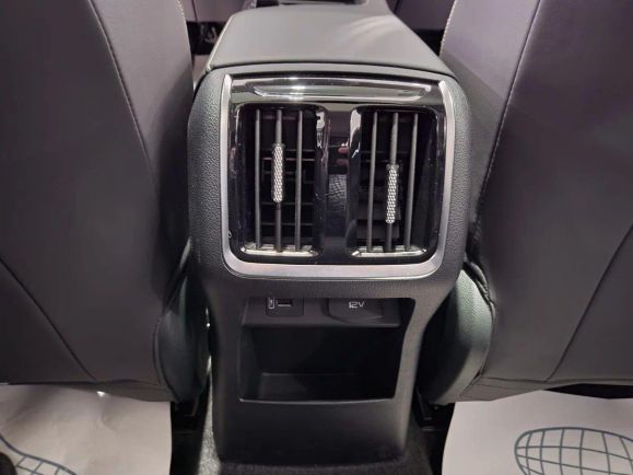 FAW Bestune B70 Prestige, 2.0 л, АТ, 2024 фото 2