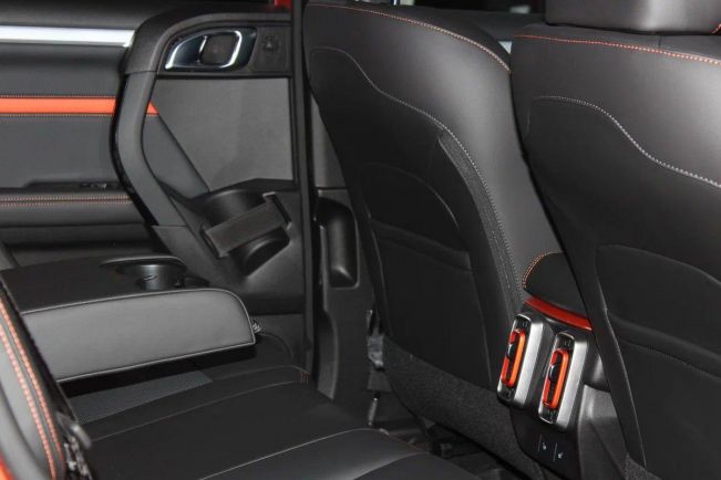 Haval Dargo, 2.0 л, Робот, 2024 фото 11