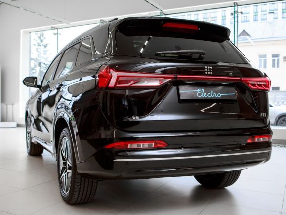 Evolute i-SPACE Премиум, 1.5 л, Вариатор, 2025 фото 5