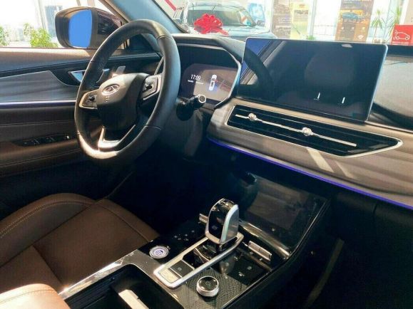 Chery Tiggo 8 Pro Prestige, 2.0 л, Вариатор, 2023 фото 1