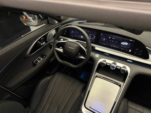 EXEED TXL Flagship, 2.0 л, АТ, 2024 фото 9