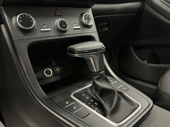 Solaris HC Classic + Winter, 1.6 л, АТ, 2024 фото 2